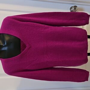 ANN TAYLOR - CASHMERE Magenta V-Neck Sweater - LP